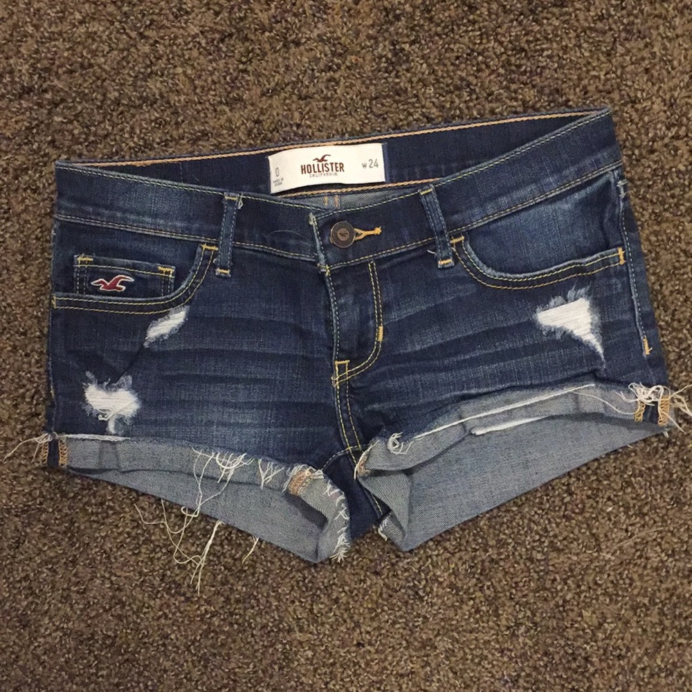 Dark wash, Size 0 Hollister shorts
